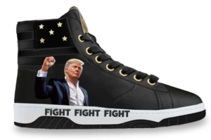 Дональд Трамп випустив кросівки зі своїм фото після стрілянини на мітингу в Пенсільванії