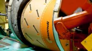 Mondi закриває заводи в Європі